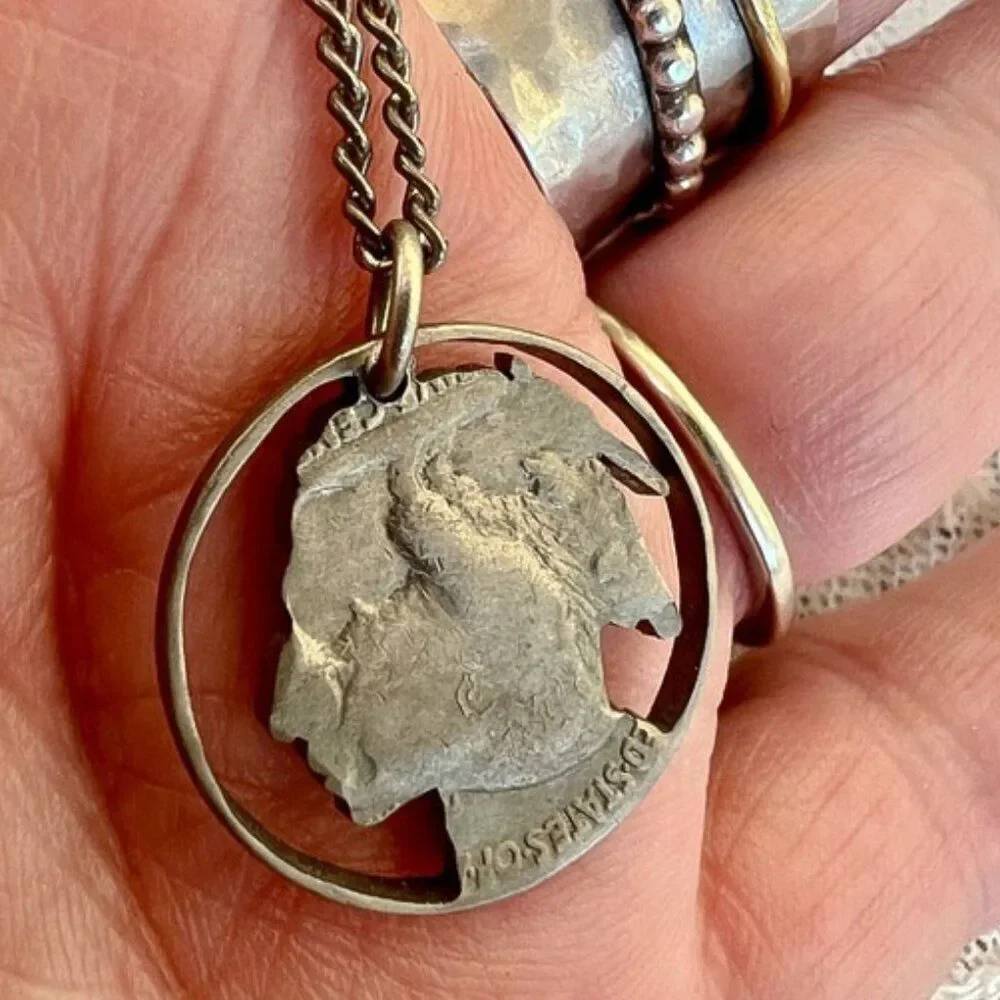 Vintage 1937 Buffalo Nickle Cut Out Native Chief Necklace Unisex - Picture 6 of 8